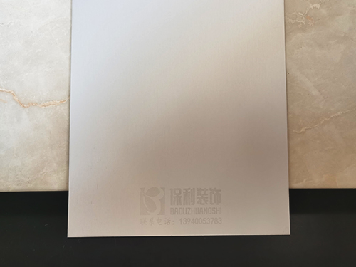 哈尔滨氧化铝单板安装后容易出现变形吗